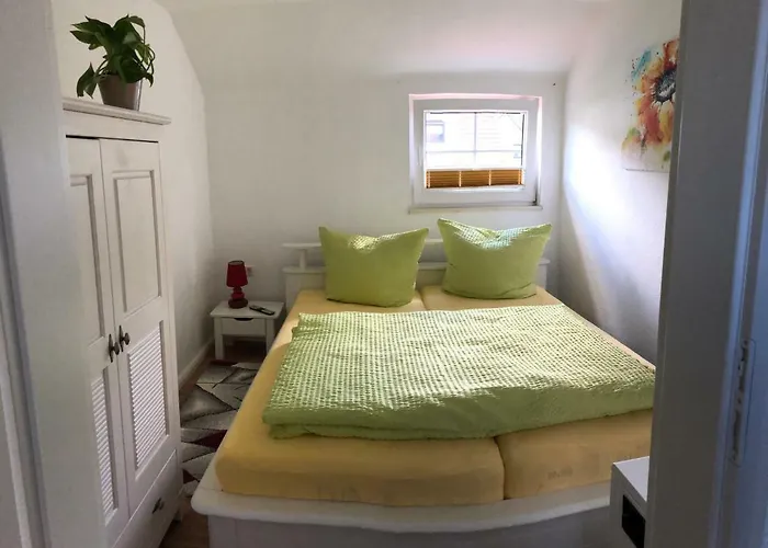 Sommerhaus Auf Ruegen Hébergement de vacances *